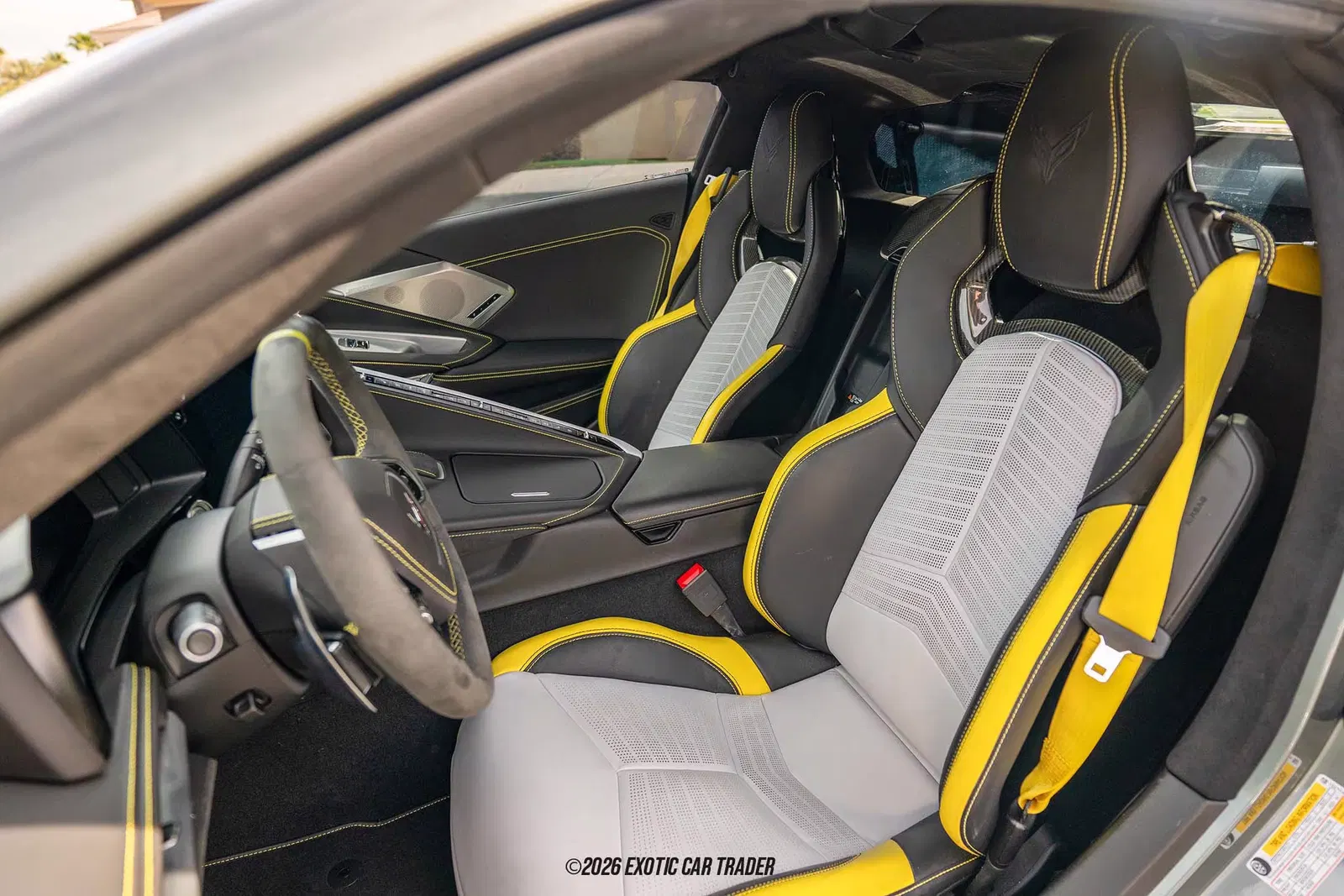 2022 Chevrolet Corvette Stingray Coupe 3LT Z51 IMSA GTLM Championship C8.R Edition