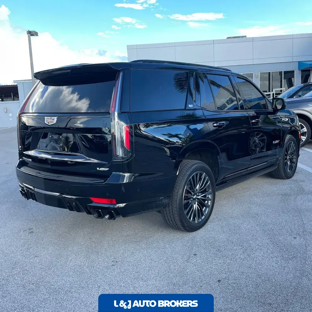 2024 Cadillac Escalade-V Base