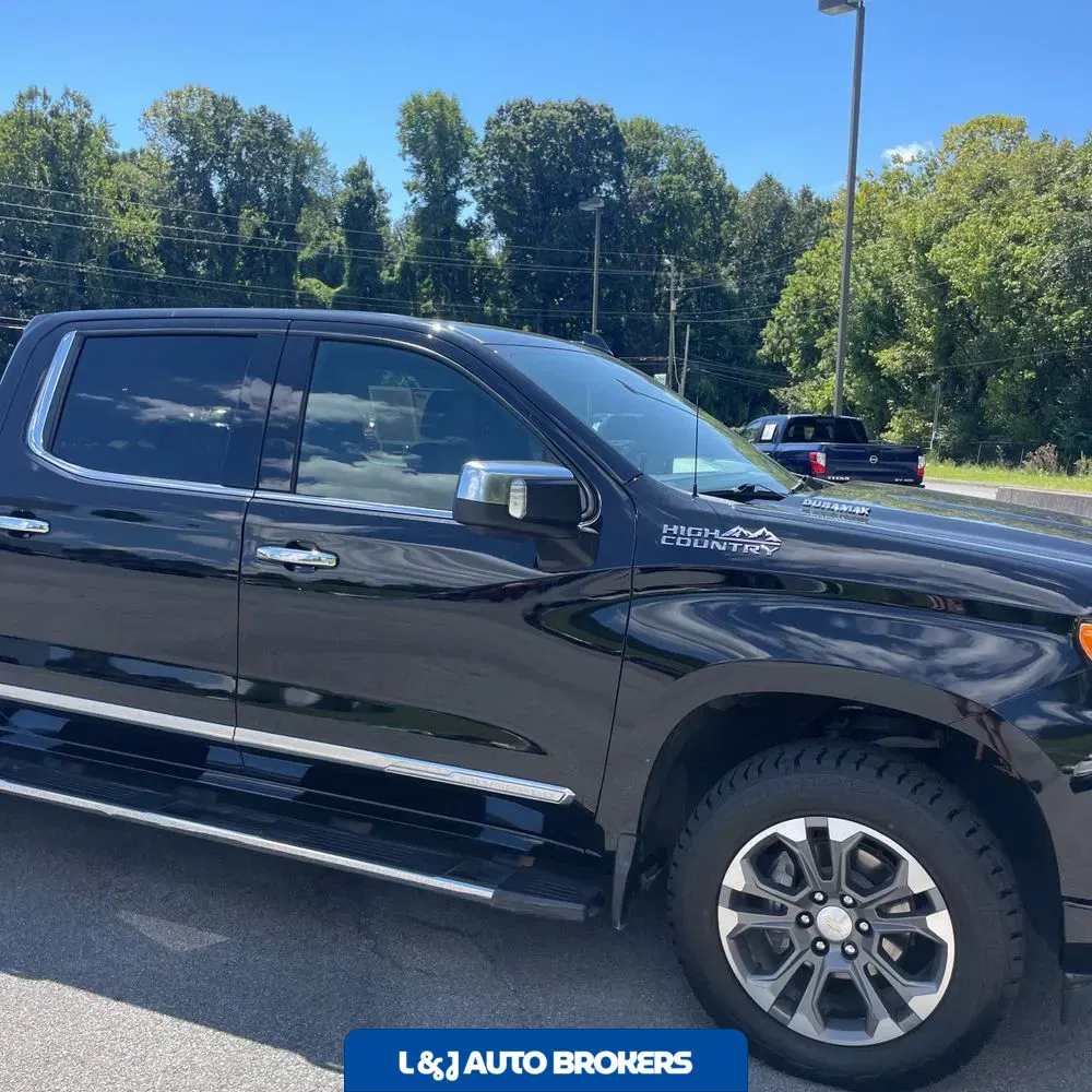 2023 Chevrolet Silverado 1500 High Country