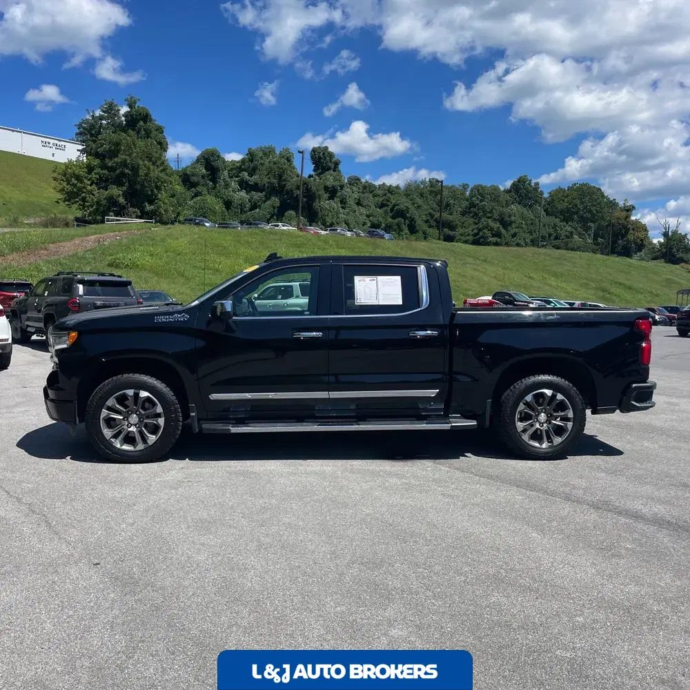 2023 Chevrolet Silverado 1500 High Country