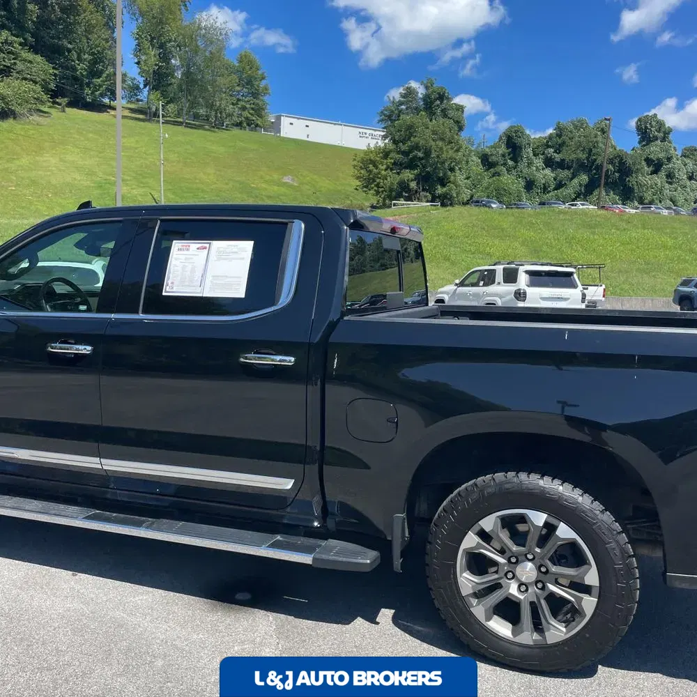 2023 Chevrolet Silverado 1500 High Country