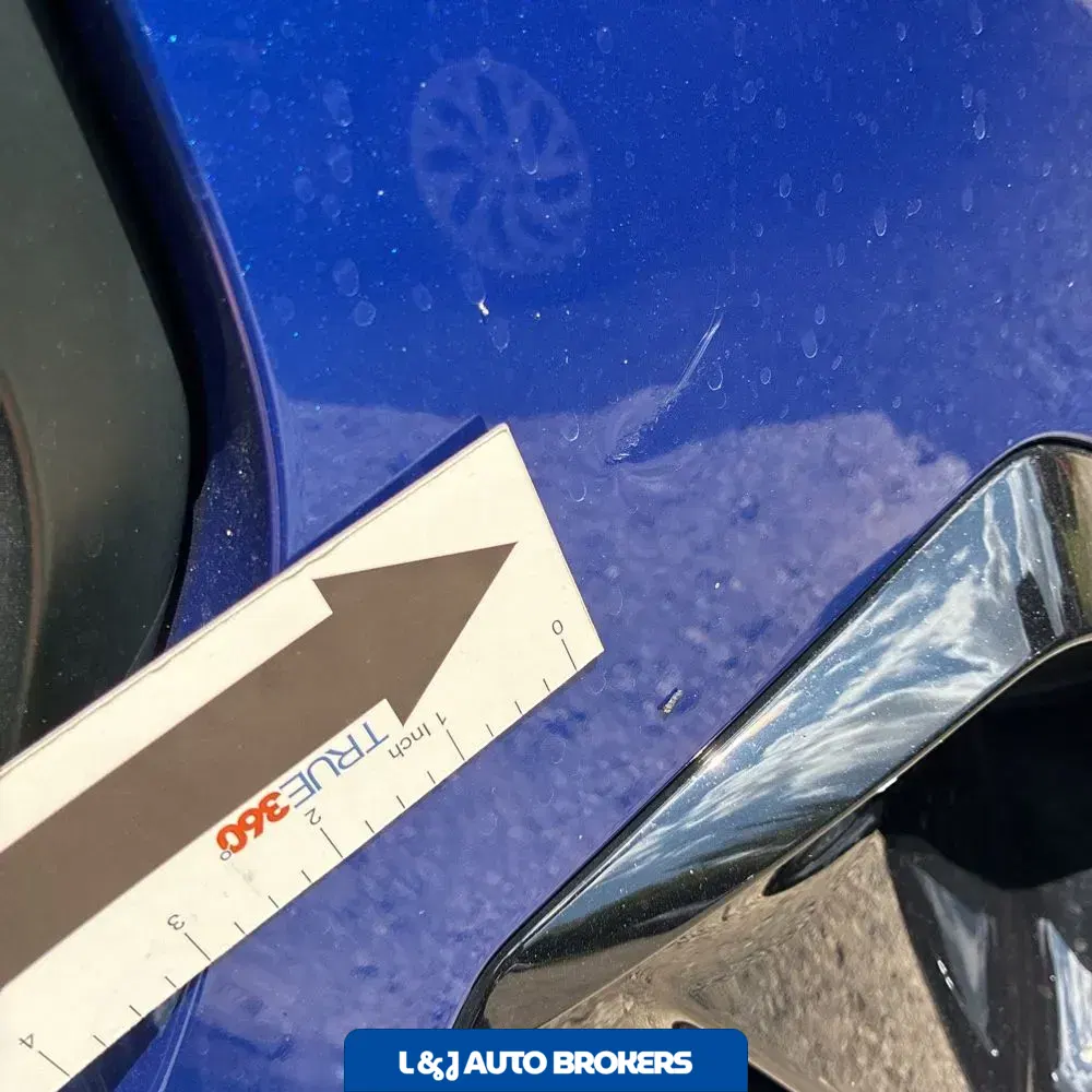 2023 BMW X7 M60i
