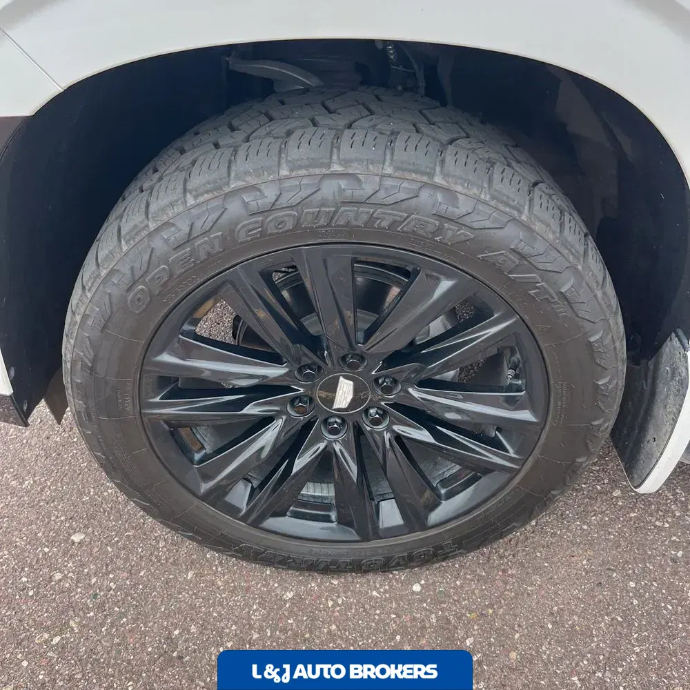 2023 Cadillac Escalade ESV Sport Platinum
