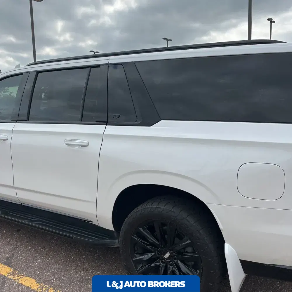 2023 Cadillac Escalade ESV Sport Platinum