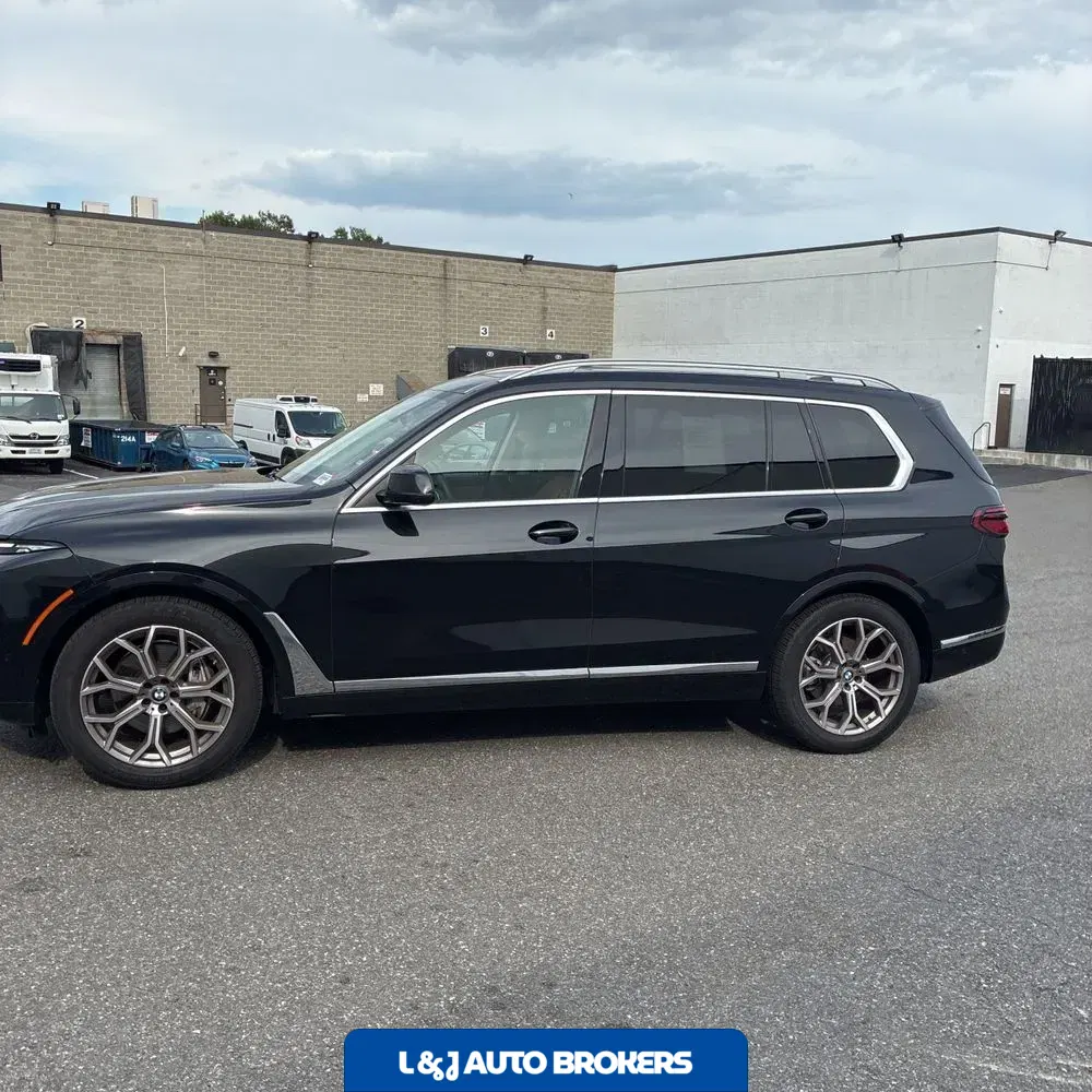 2024 BMW X7 XDrive40i