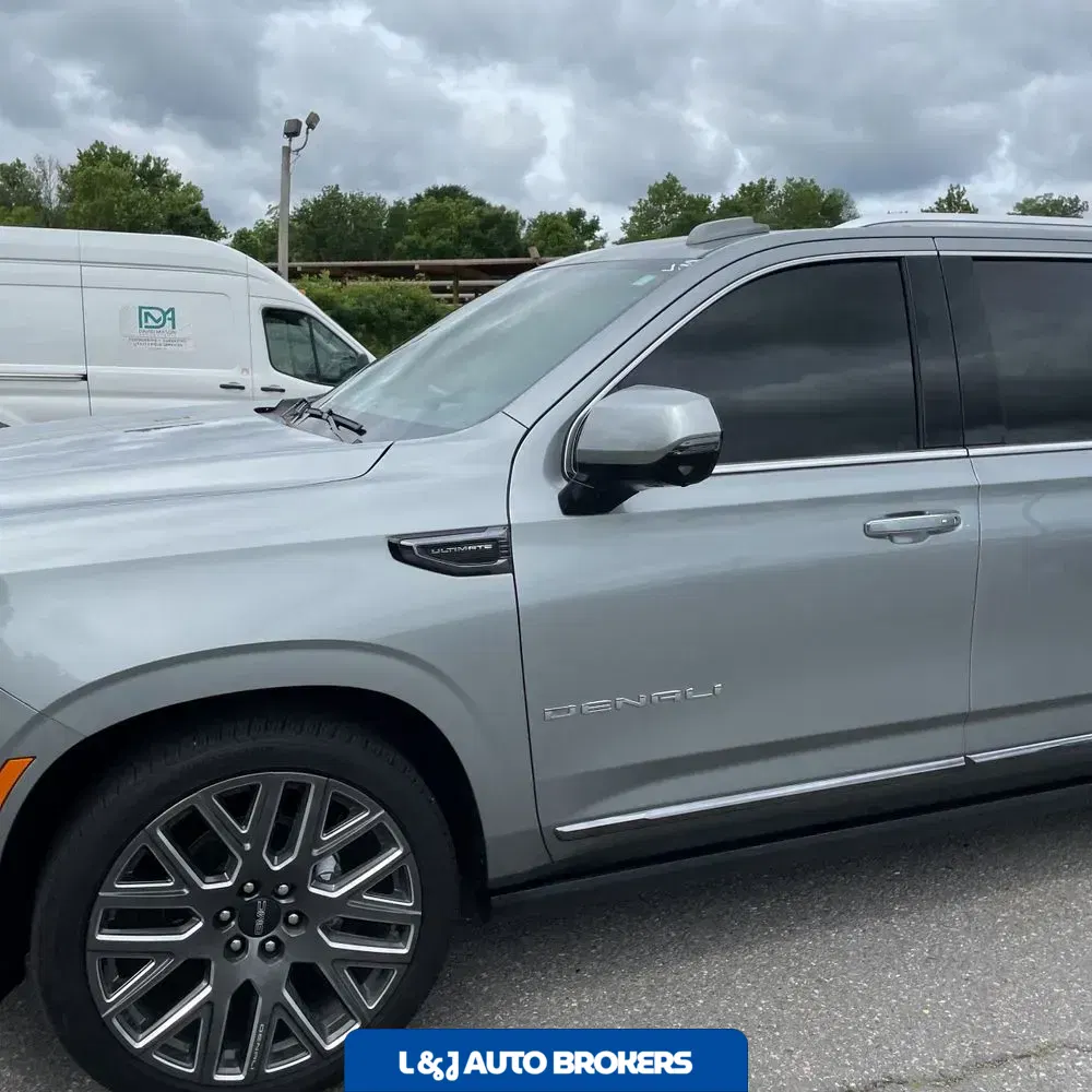 2025 GMC Yukon XL Denali Ultimate