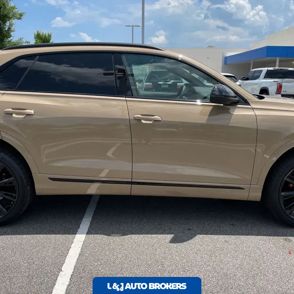 2025 Audi SQ8 Base