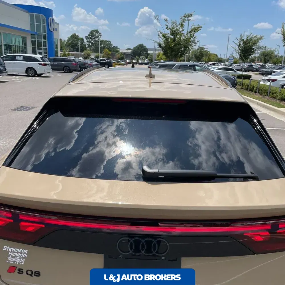 2025 Audi SQ8 Base