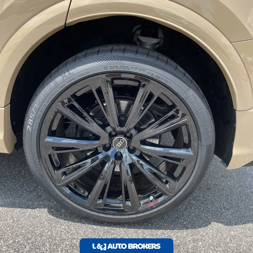 2025 Audi SQ8 Base