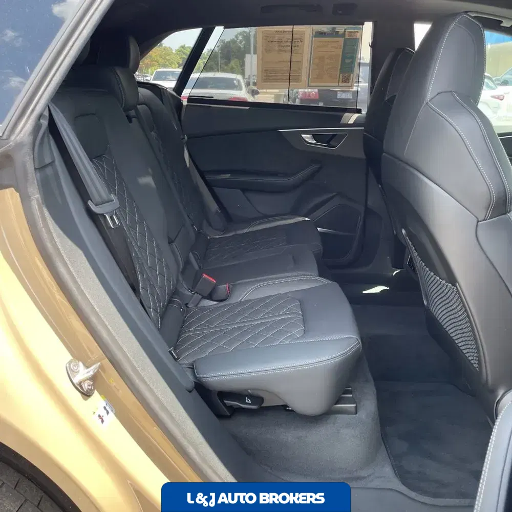 2025 Audi SQ8 Base