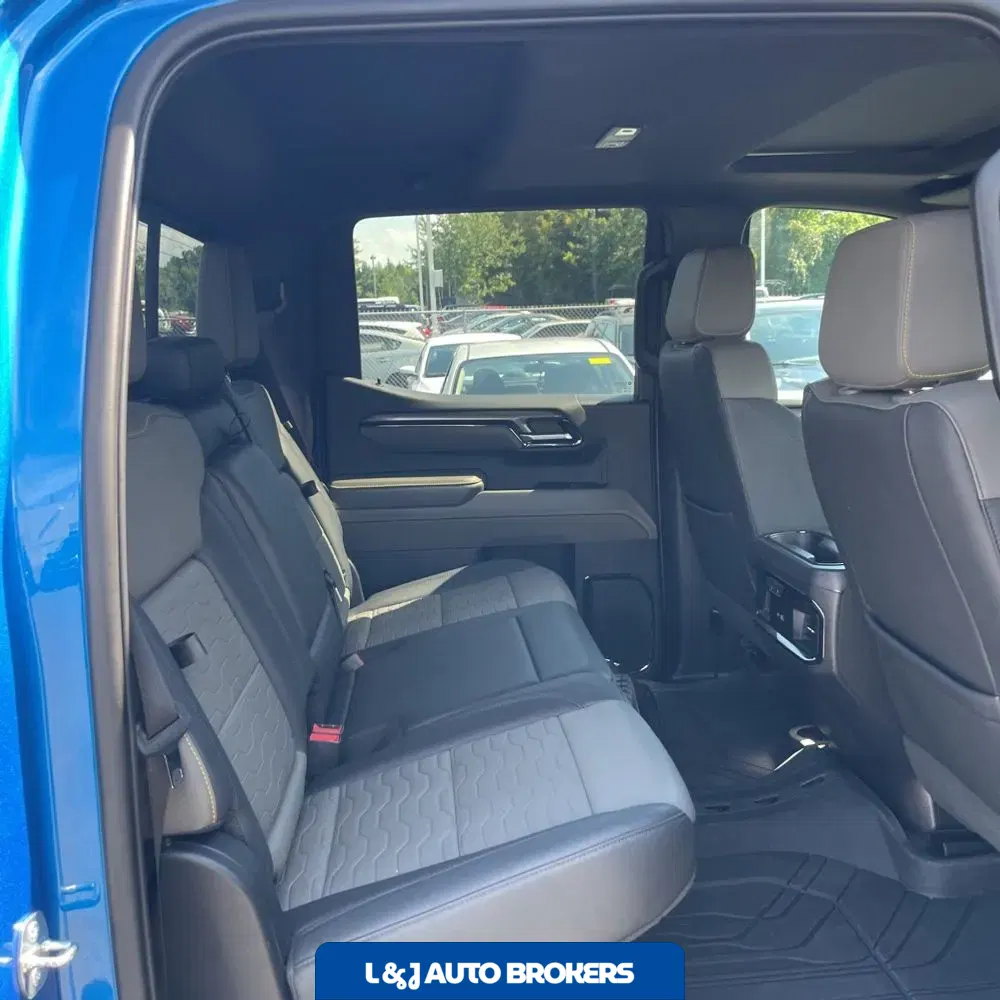 2023 Chevrolet Silverado 1500 ZR2