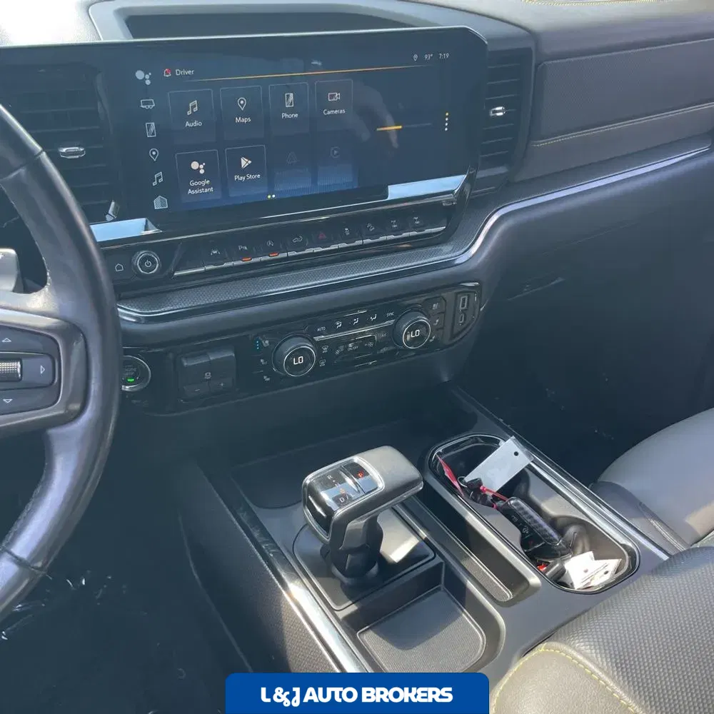 2023 Chevrolet Silverado 1500 ZR2