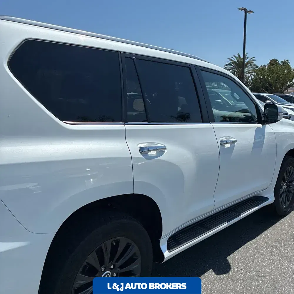 2022 Lexus GX 460 Base