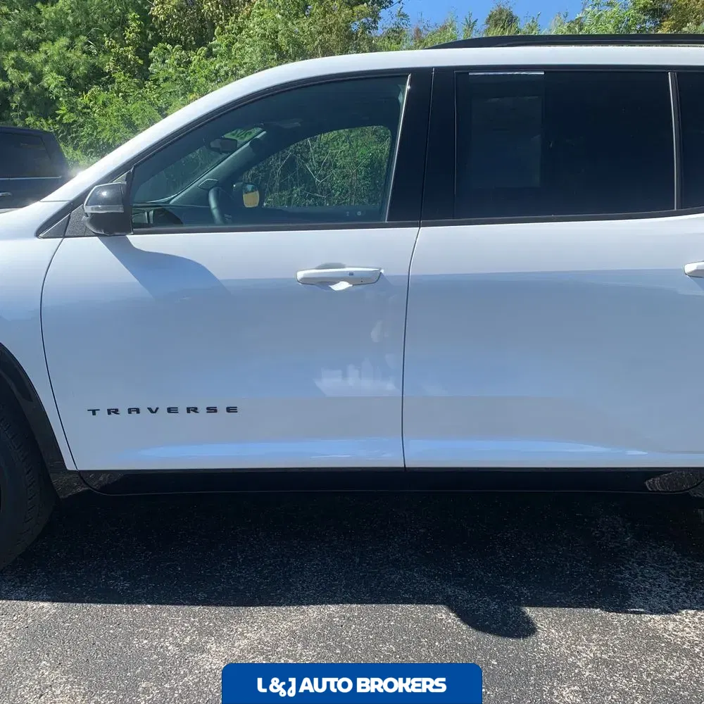 2024 Chevrolet Traverse RS