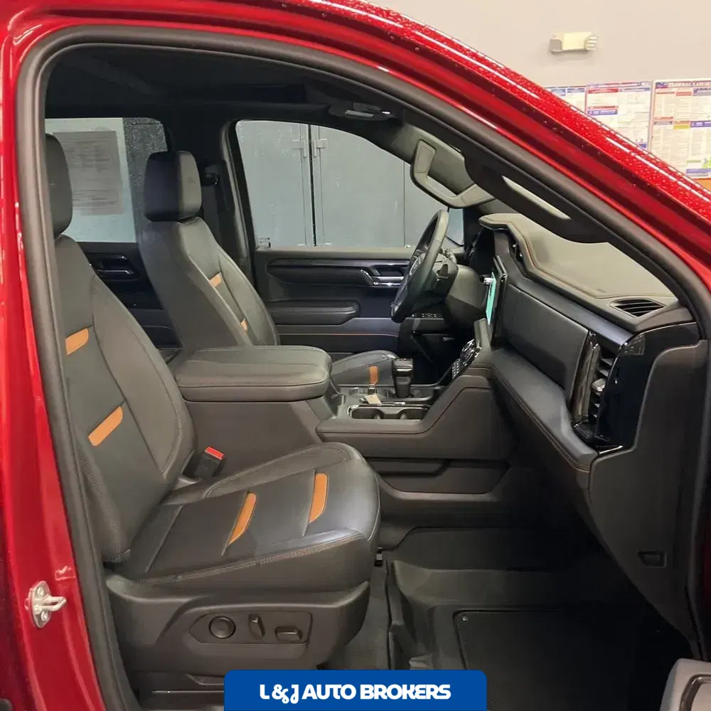 2023 GMC Sierra 1500 AT4