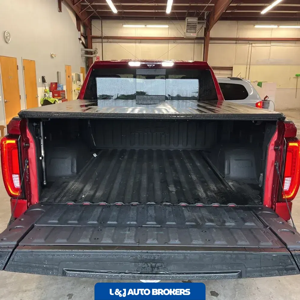 2023 GMC Sierra 1500 AT4
