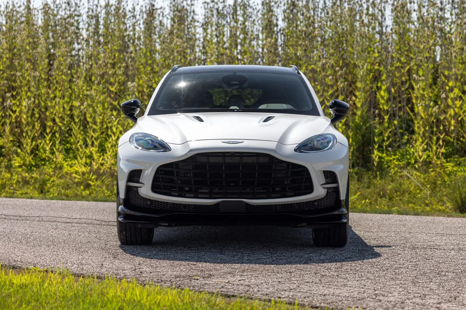 2025 Aston Martin DBX707
