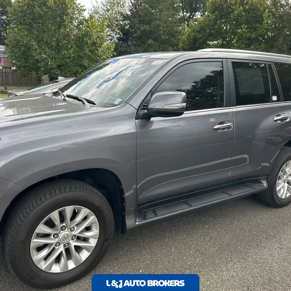2023 Lexus GX 460 Base