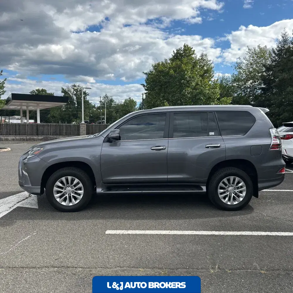 2023 Lexus GX 460 Base