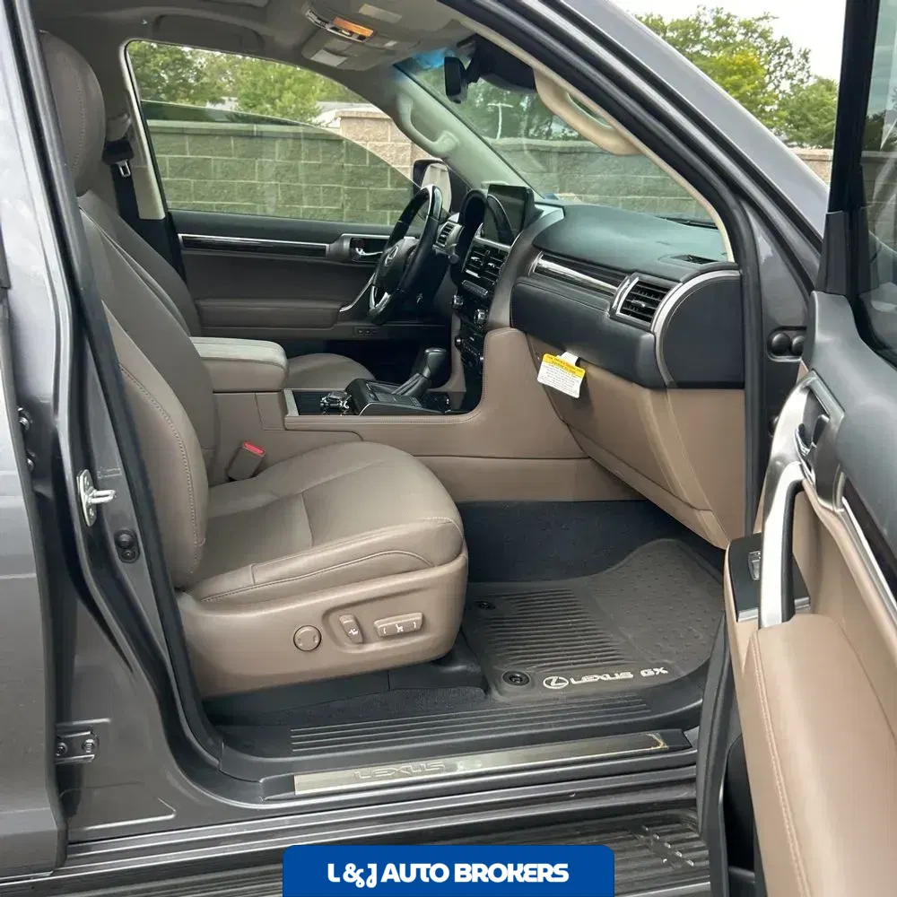 2023 Lexus GX 460 Base