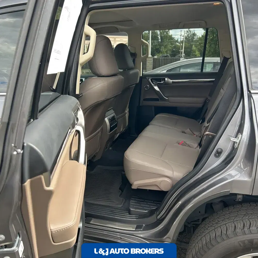 2023 Lexus GX 460 Base