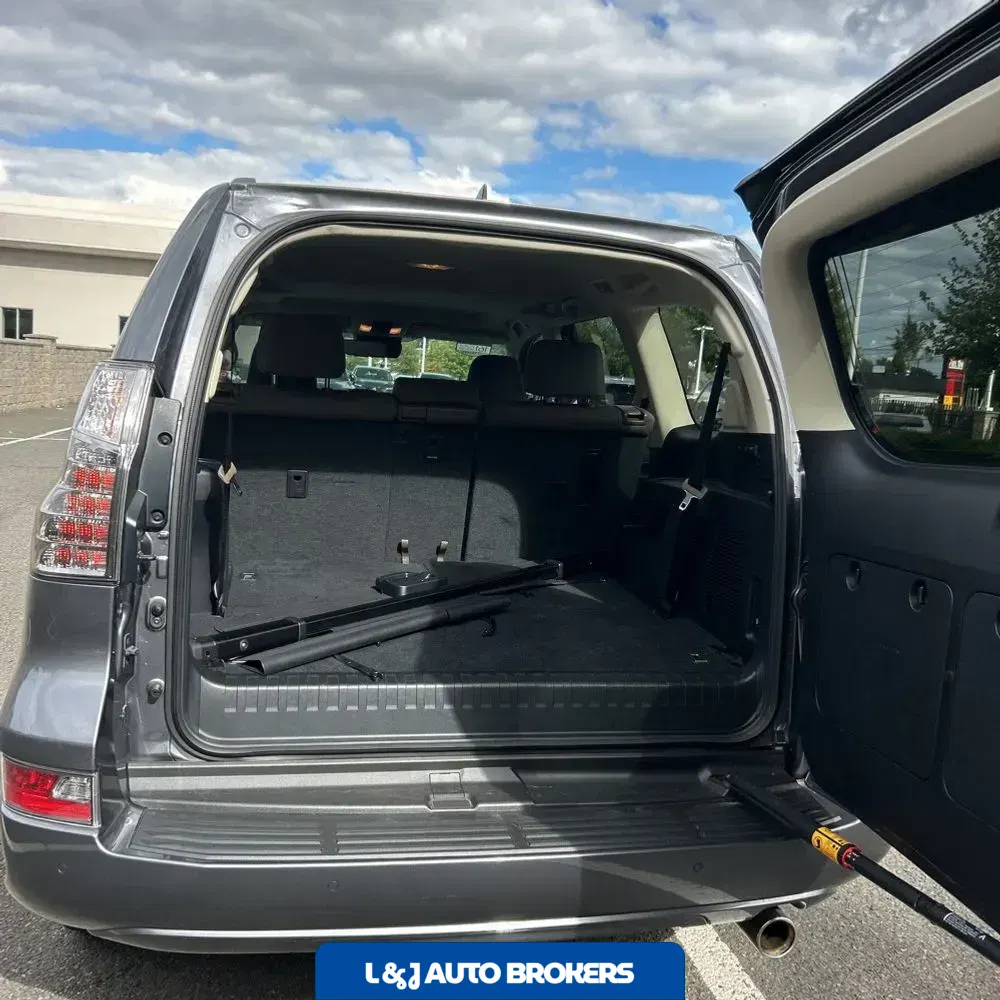 2023 Lexus GX 460 Base