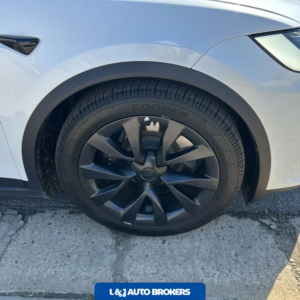 2022 Tesla Model X Plaid