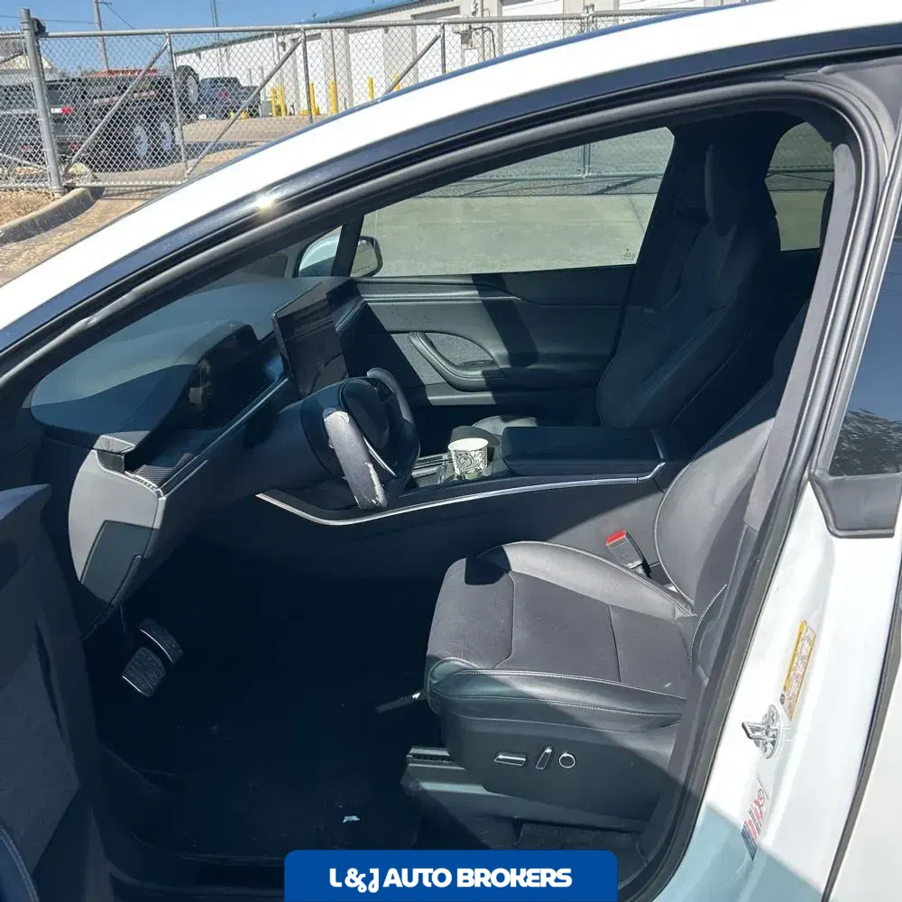 2022 Tesla Model X Plaid