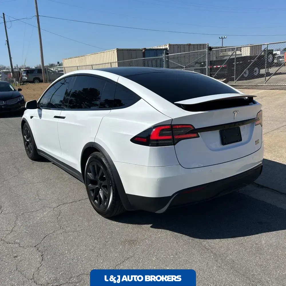 2022 Tesla Model X Plaid