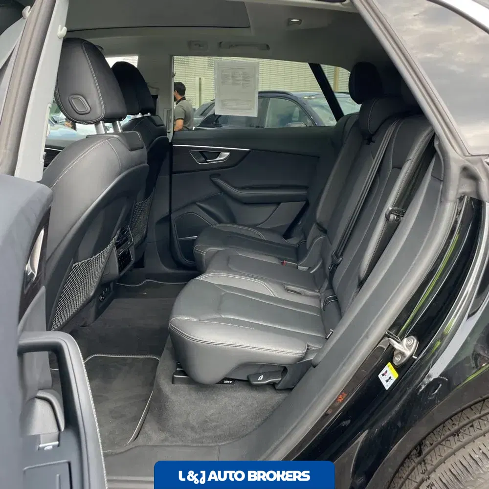2023 Audi Q8 Premium Plus 55 TFSI