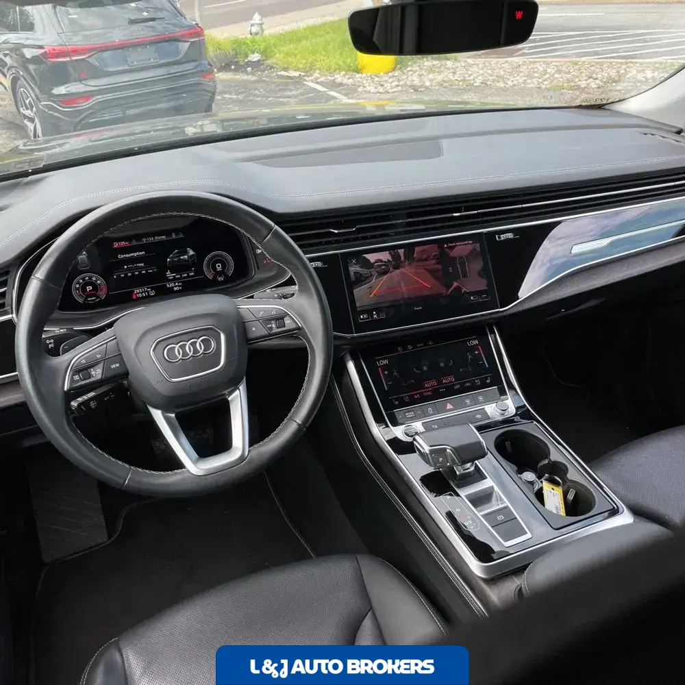 2023 Audi Q8 Premium Plus 55 TFSI