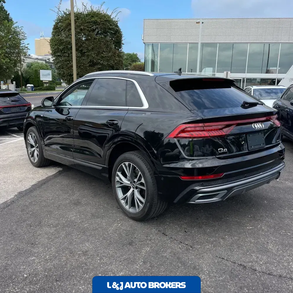 2023 Audi Q8 Premium Plus 55 TFSI