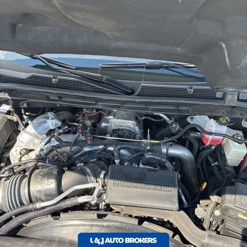 2025 Chevrolet Silverado 3500HD C/C