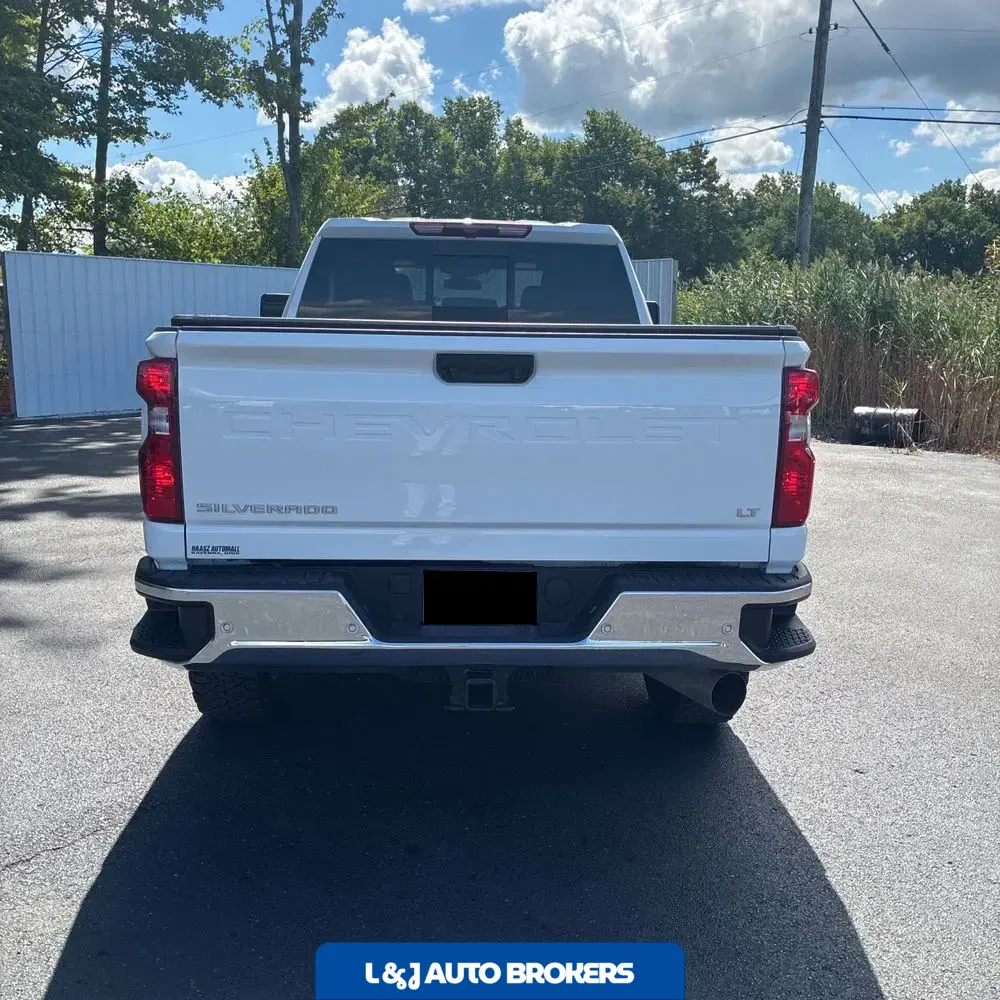 2025 Chevrolet Silverado 3500HD C/C