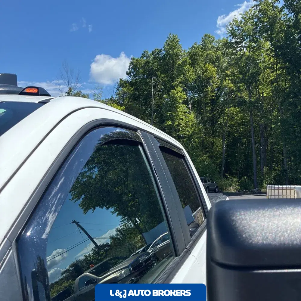 2025 Chevrolet Silverado 3500HD C/C