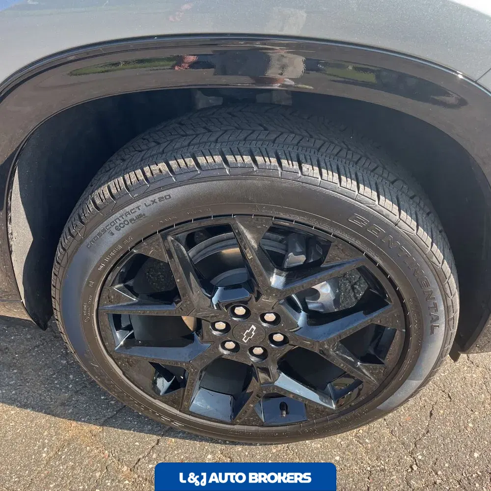 2025 Chevrolet Traverse RS
