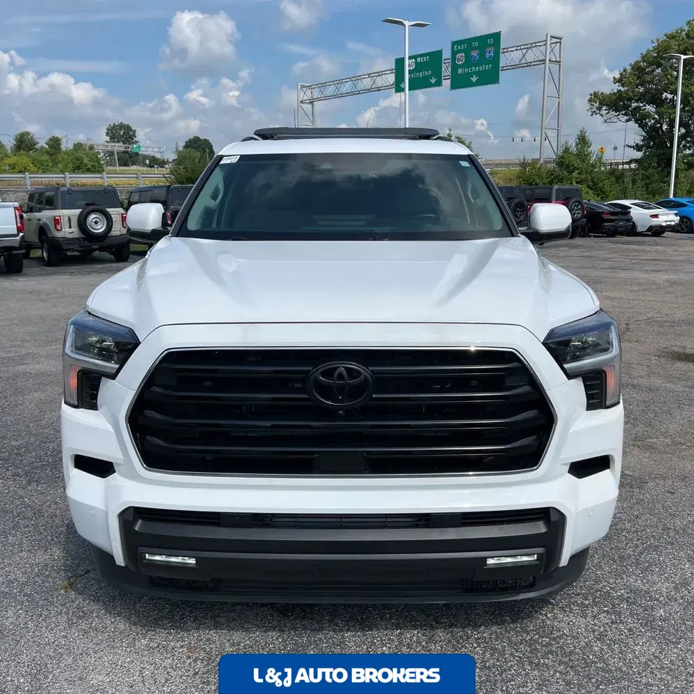 2024 Toyota Sequoia SR5