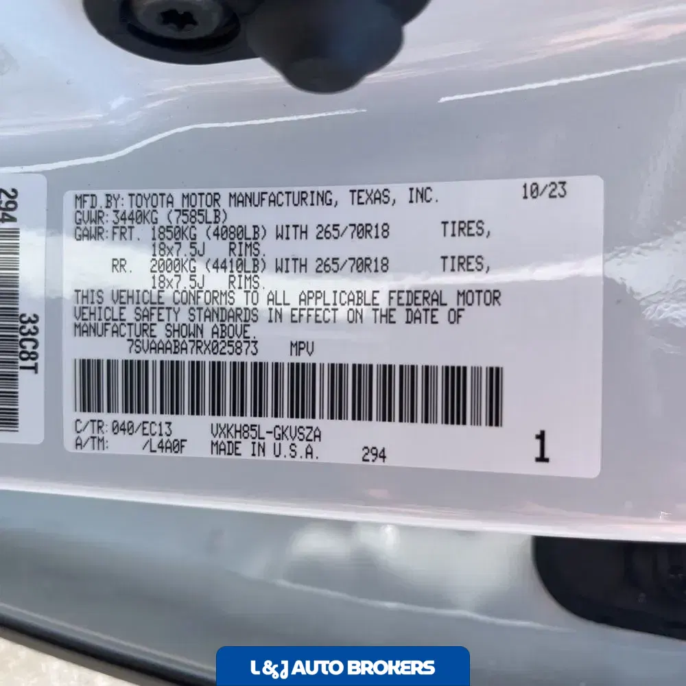 2024 Toyota Sequoia SR5