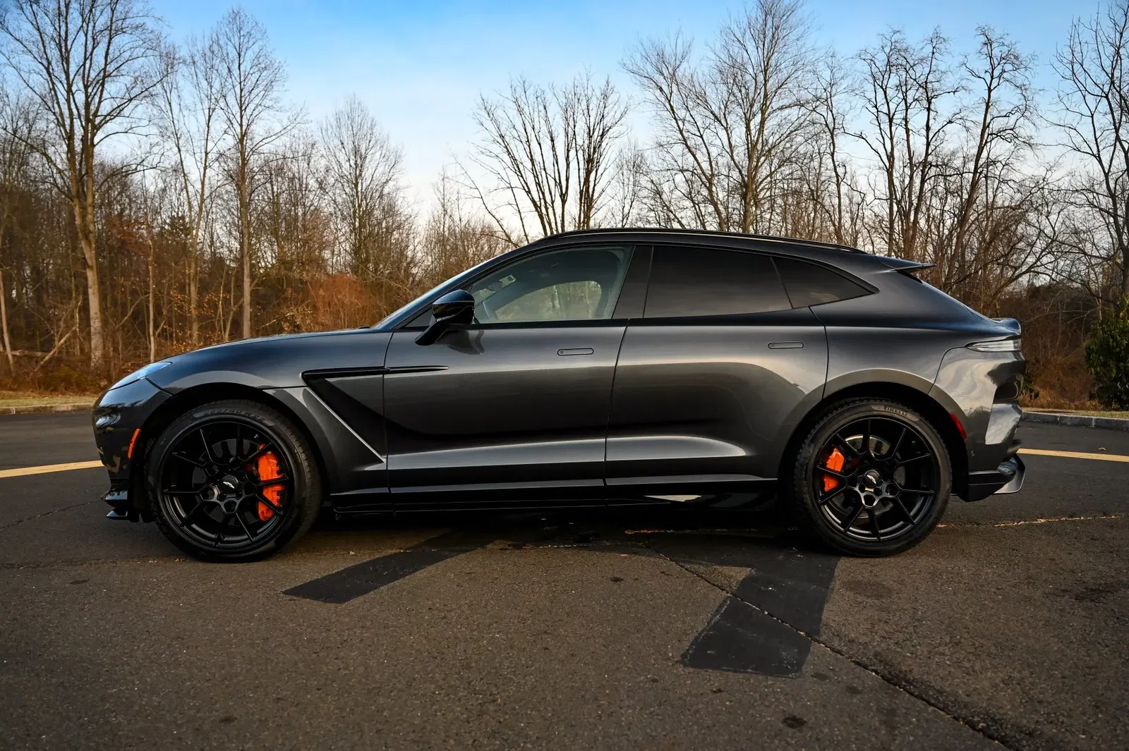 5k-Mile 2023 Aston Martin DBX707