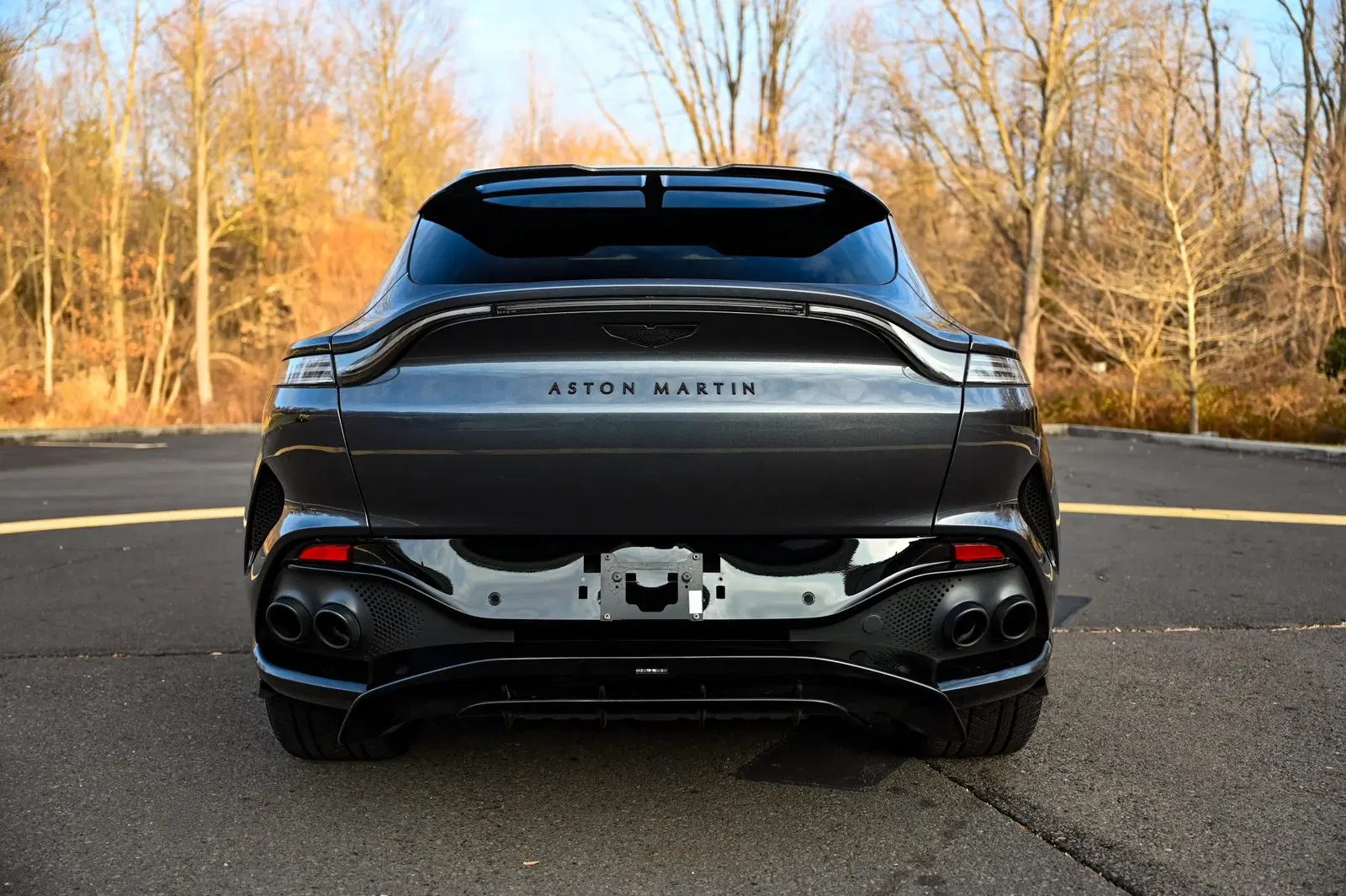 5k-Mile 2023 Aston Martin DBX707