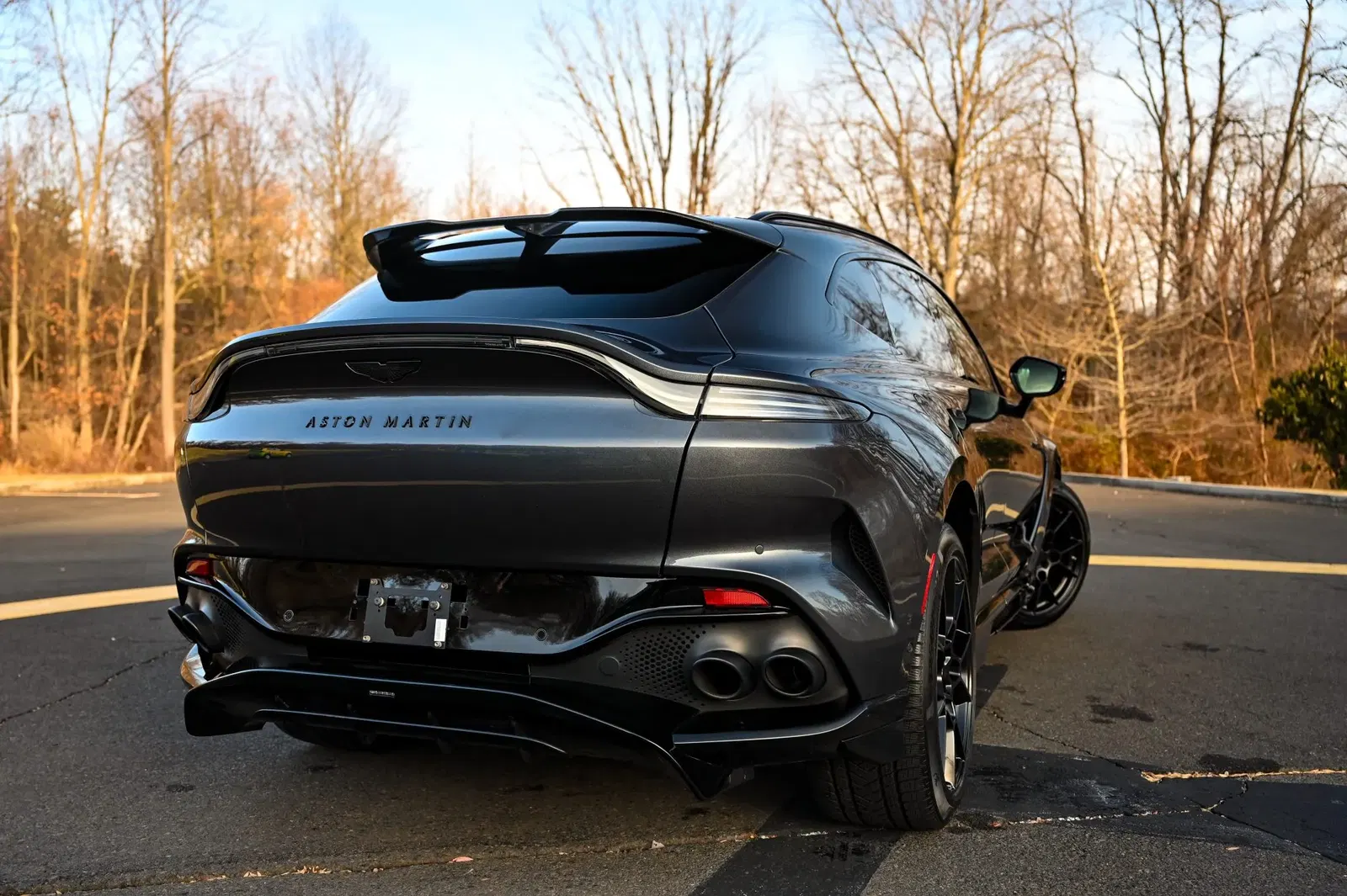 5k-Mile 2023 Aston Martin DBX707