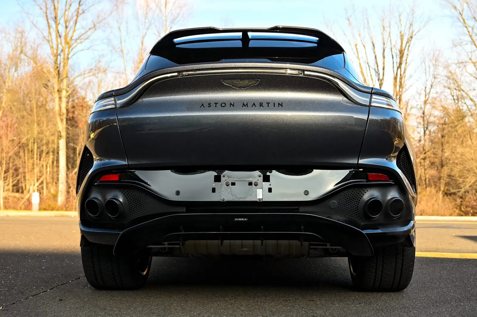 5k-Mile 2023 Aston Martin DBX707