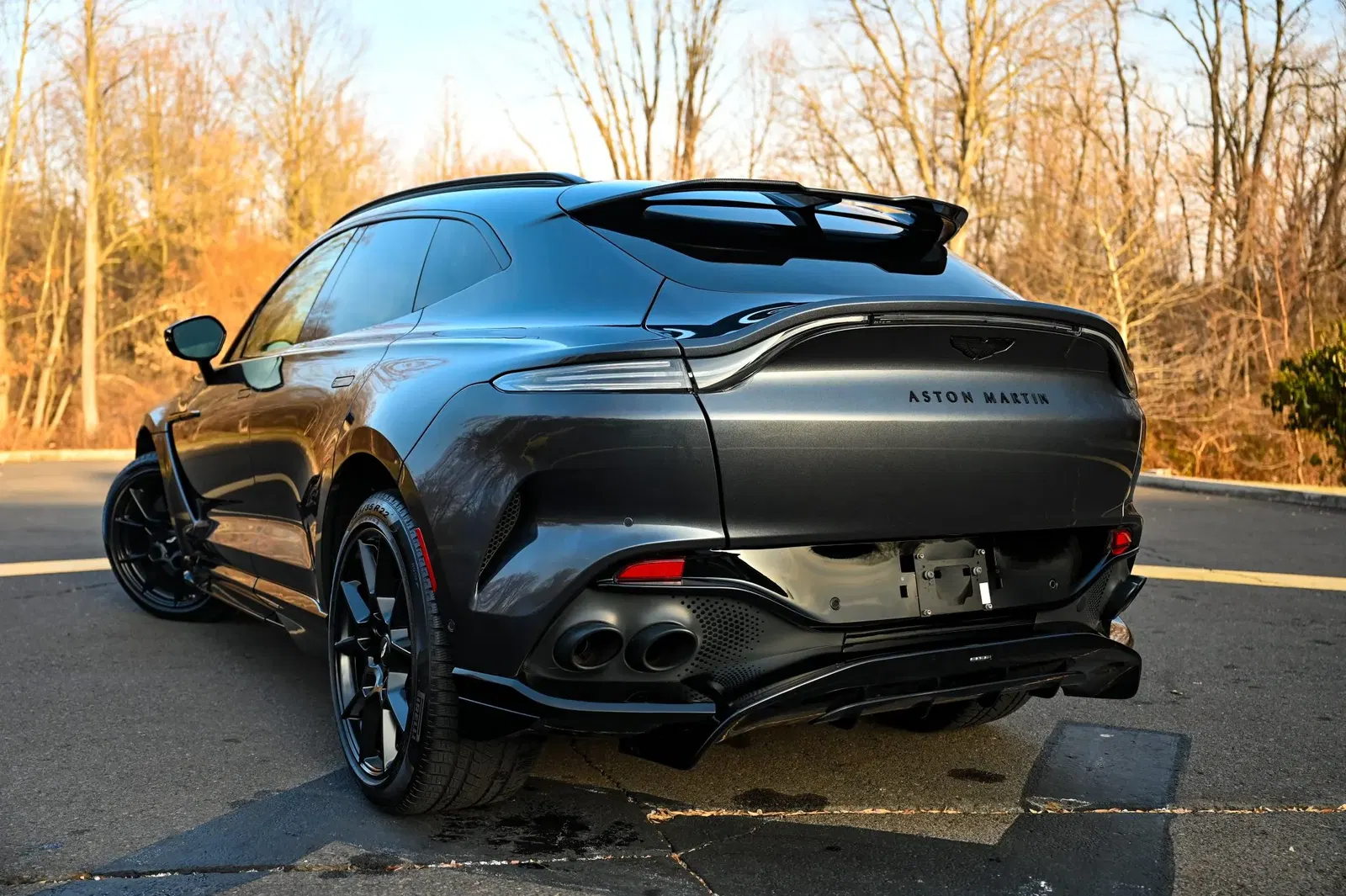 5k-Mile 2023 Aston Martin DBX707