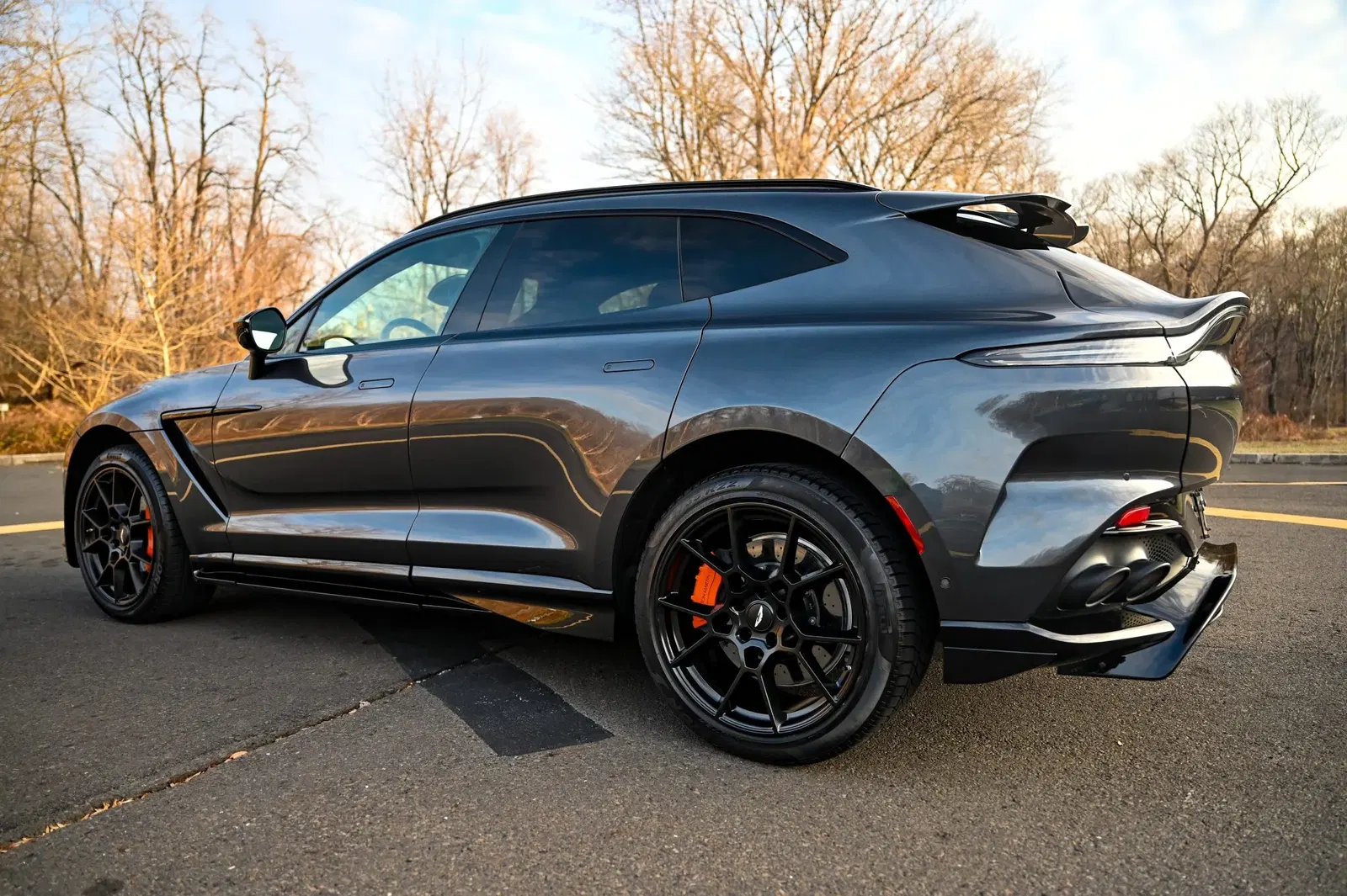 5k-Mile 2023 Aston Martin DBX707