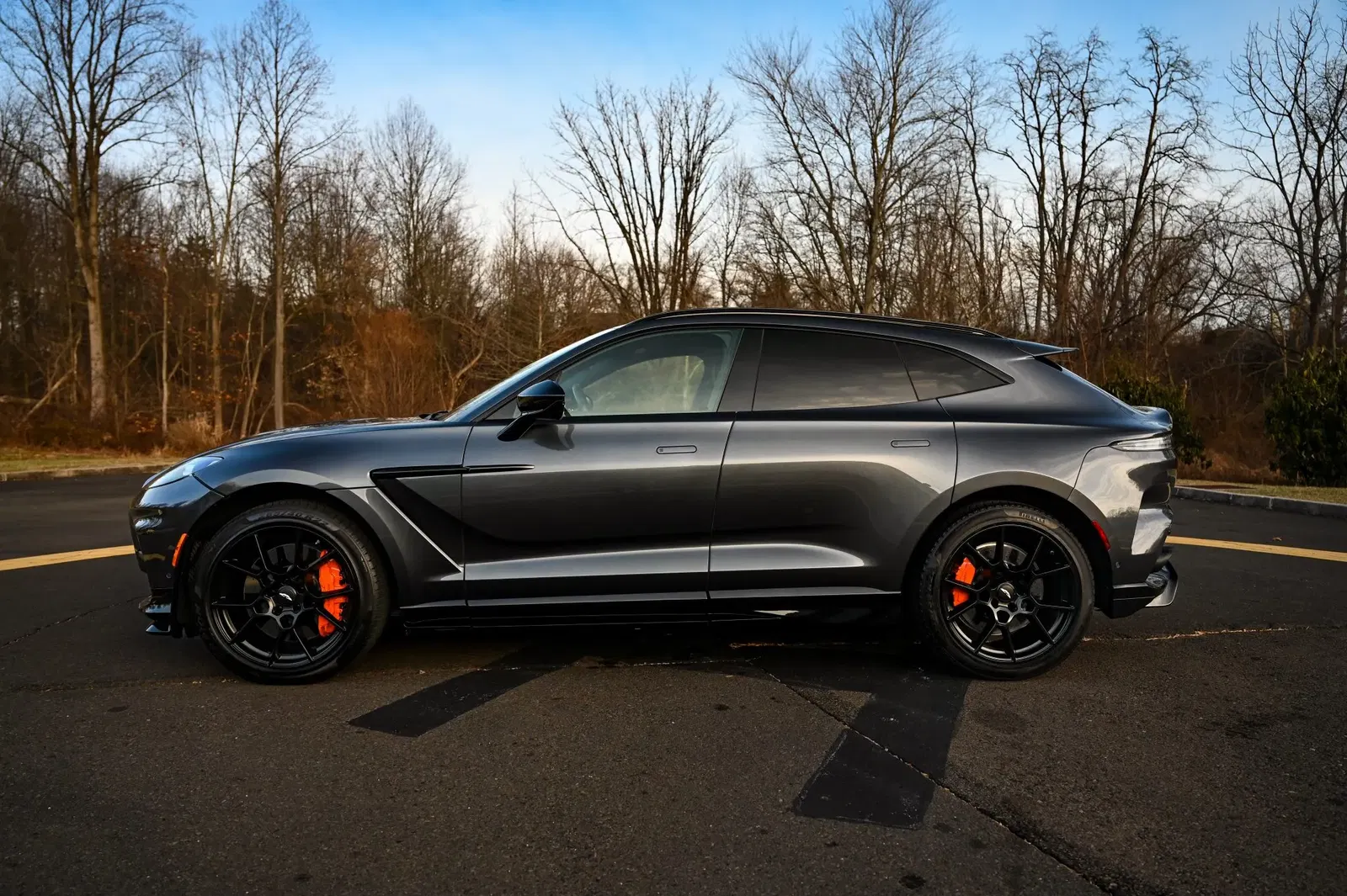 5k-Mile 2023 Aston Martin DBX707
