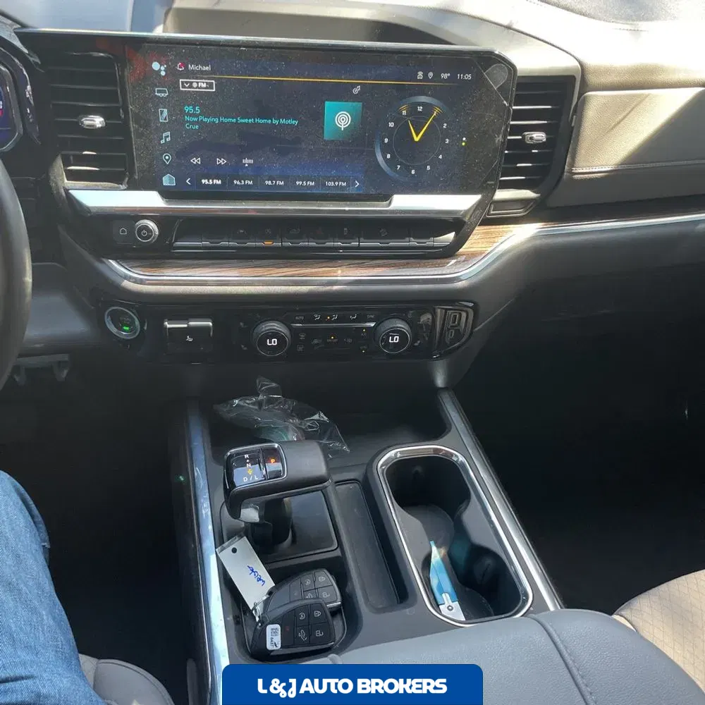 2024 Chevrolet Silverado 1500 LT Trail Boss