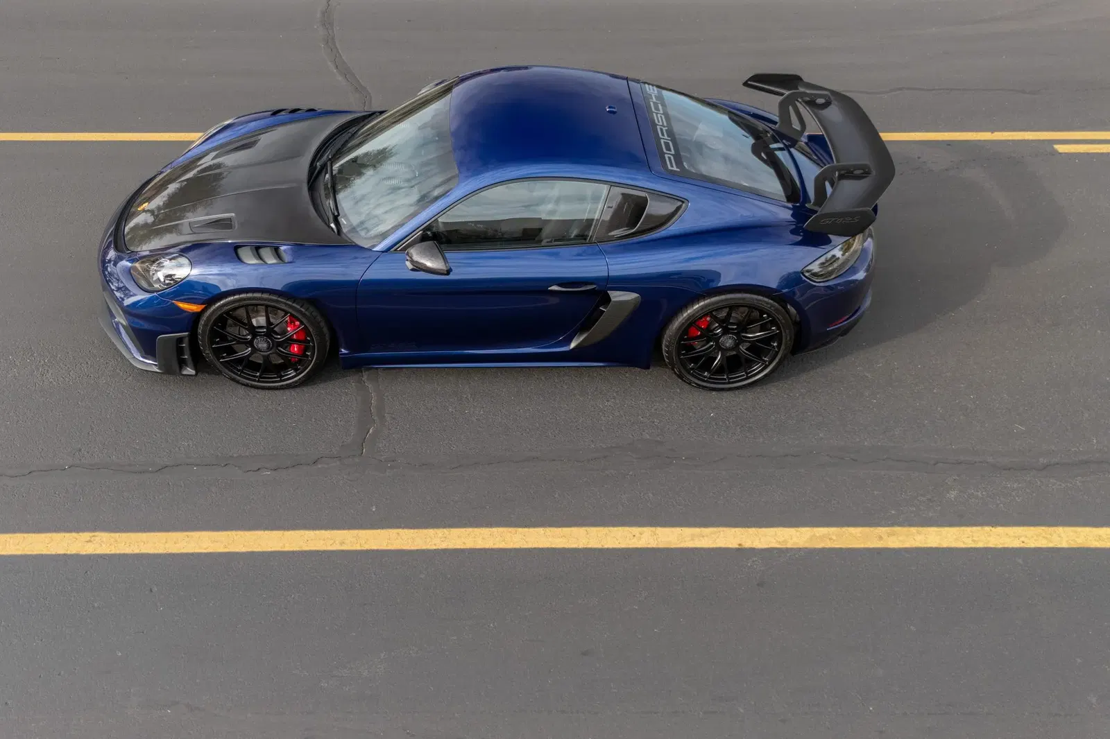 2023 Porsche 718 Cayman GT4 RS Weissach