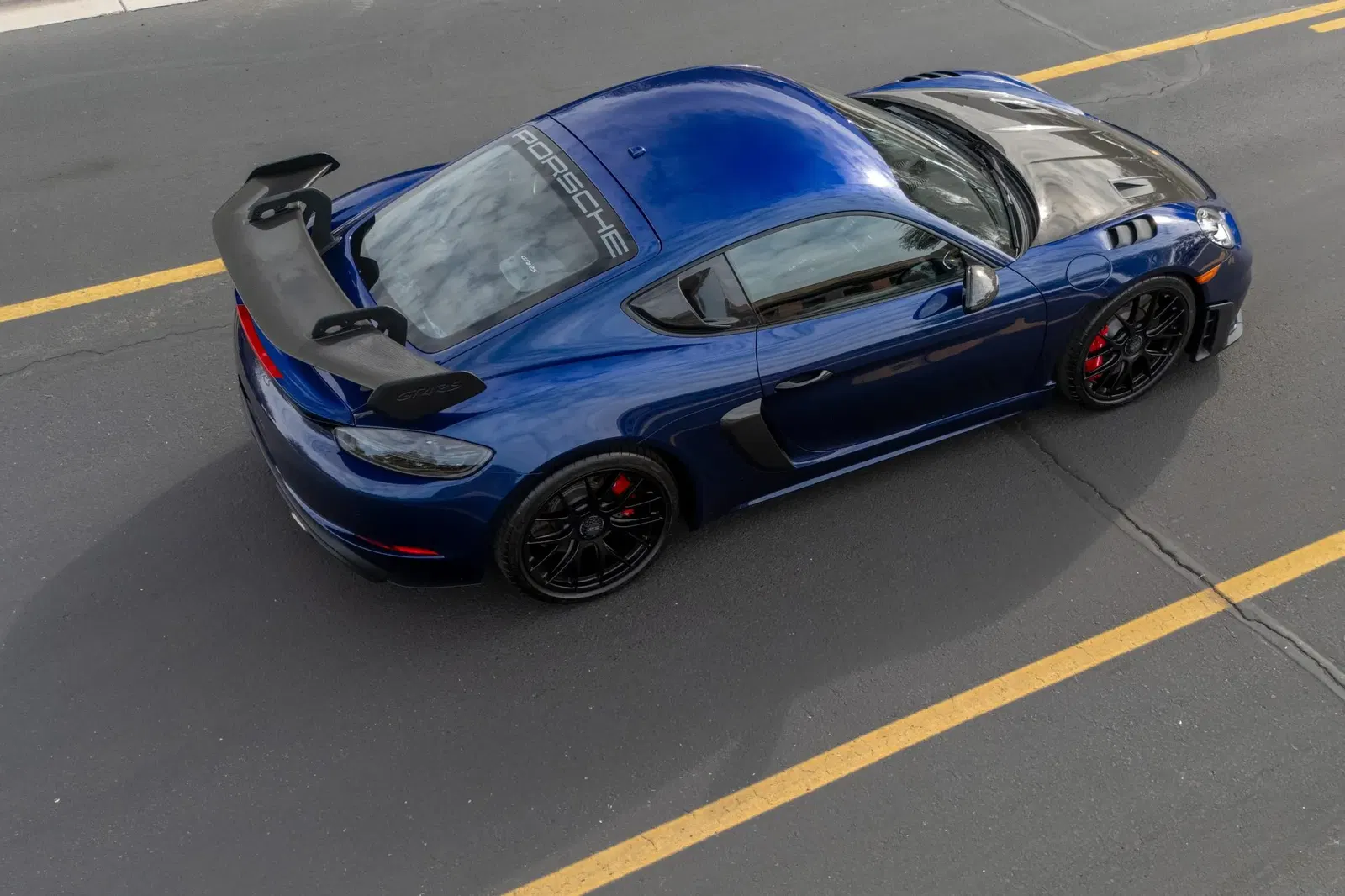 2023 Porsche 718 Cayman GT4 RS Weissach