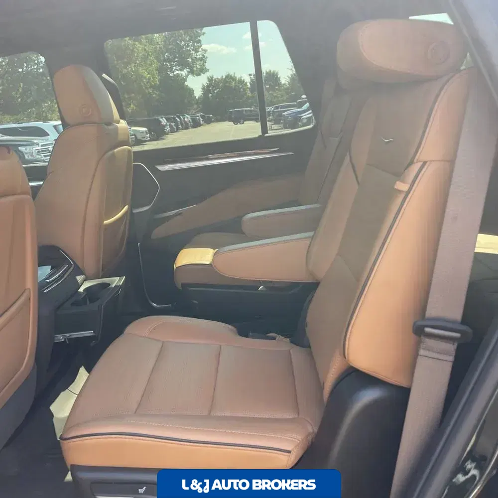 2025 Cadillac Escalade Premium Luxury
