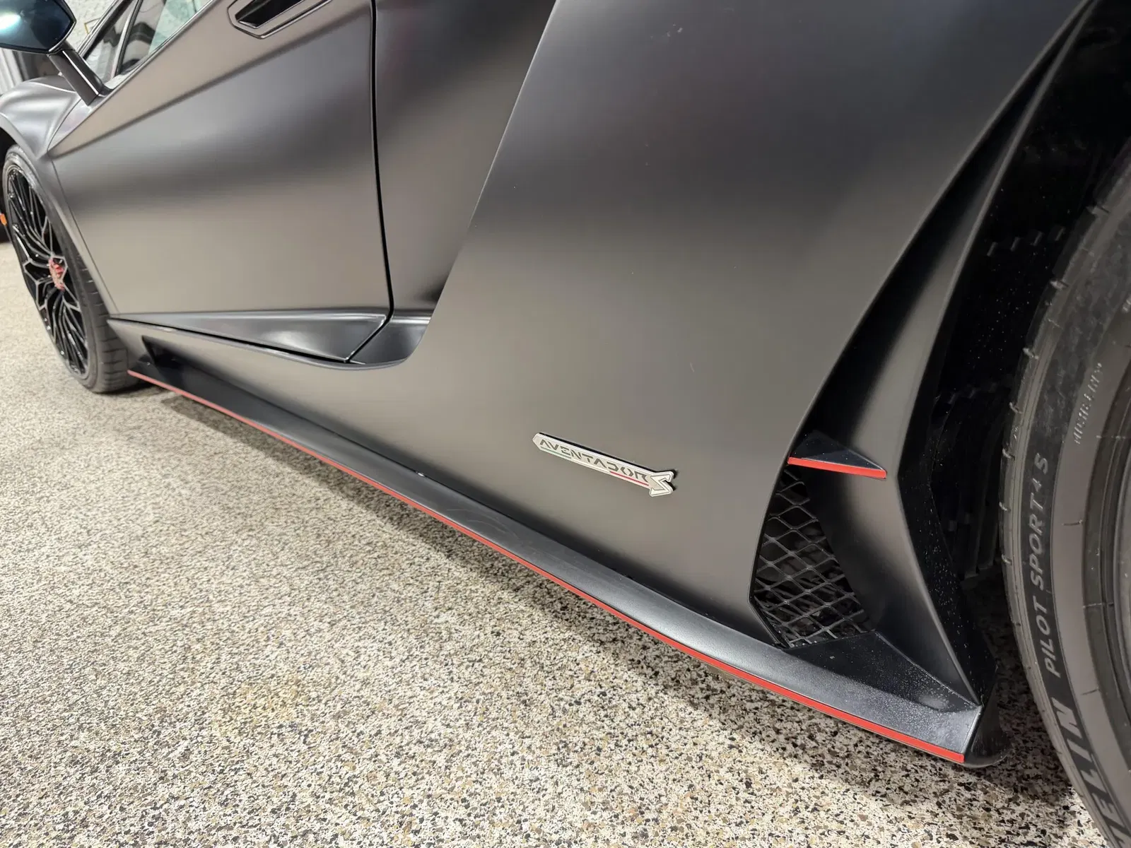 2018 Lamborghini Aventador S Coupe